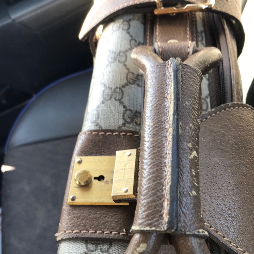 Gucci suitcase